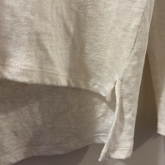 Garnet Hill Women's Cream Long Sleeve Top - medium- organic linen - Picture 4 of 5